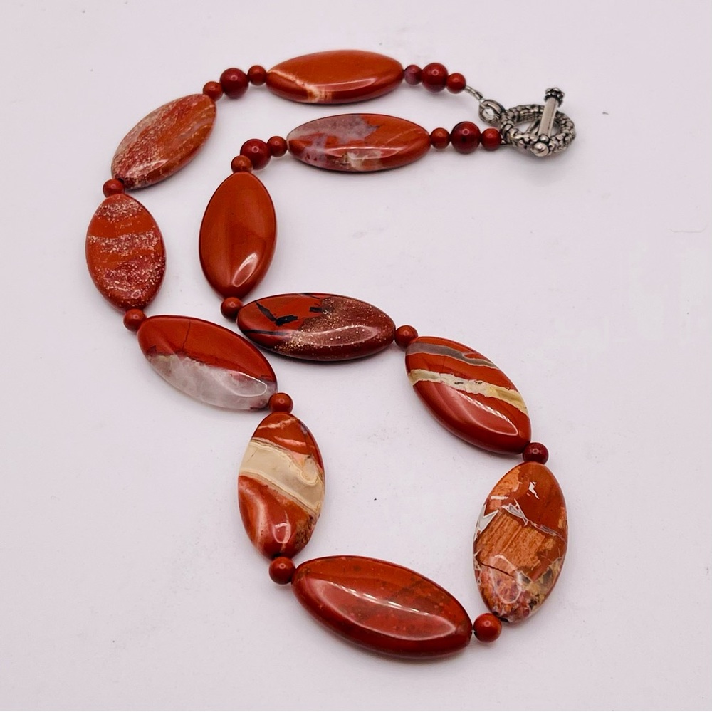 Fabulous Handcrafted Vintage Polished Brecciated Jasper Necklace Estate Piece
